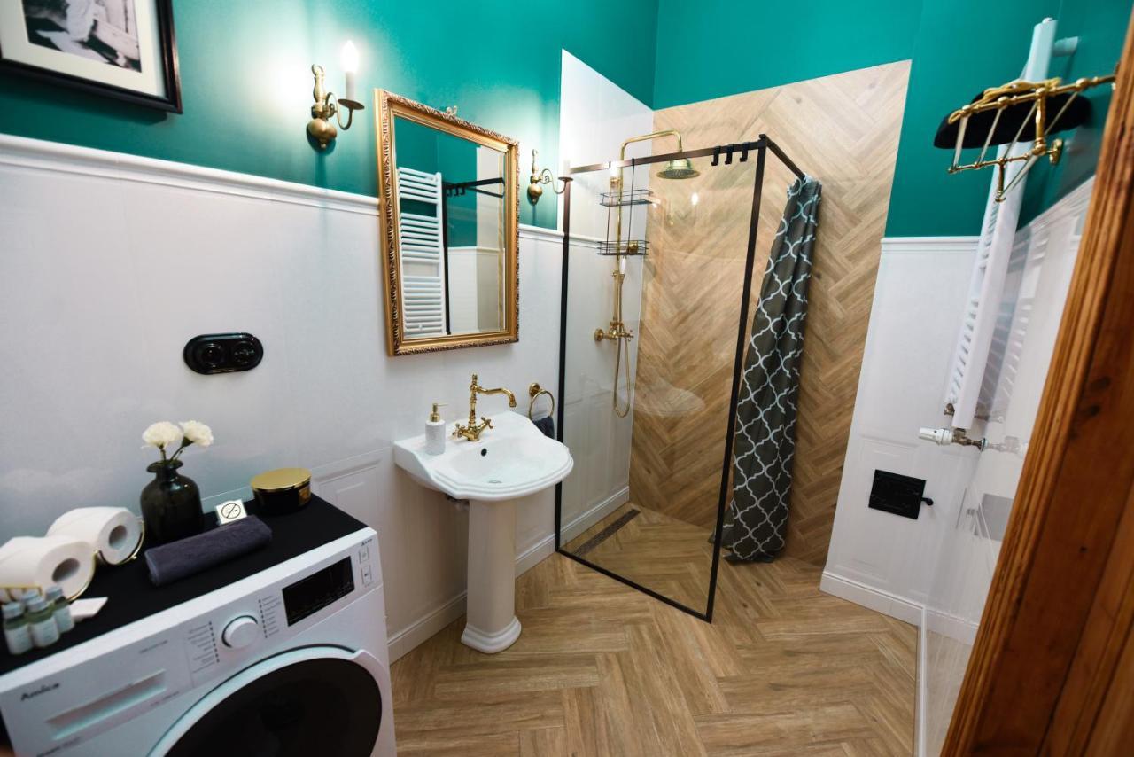 Wilhelmstadt Apartment 60M - Parking Torun Bagian luar foto