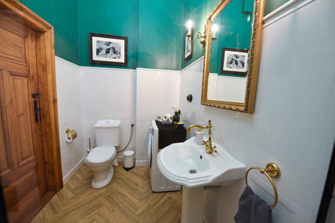 Wilhelmstadt Apartment 60M - Parking Torun Bagian luar foto